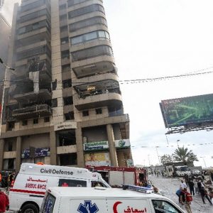 مقتل 40 عامل إسعاف وإطفاء في لبنان