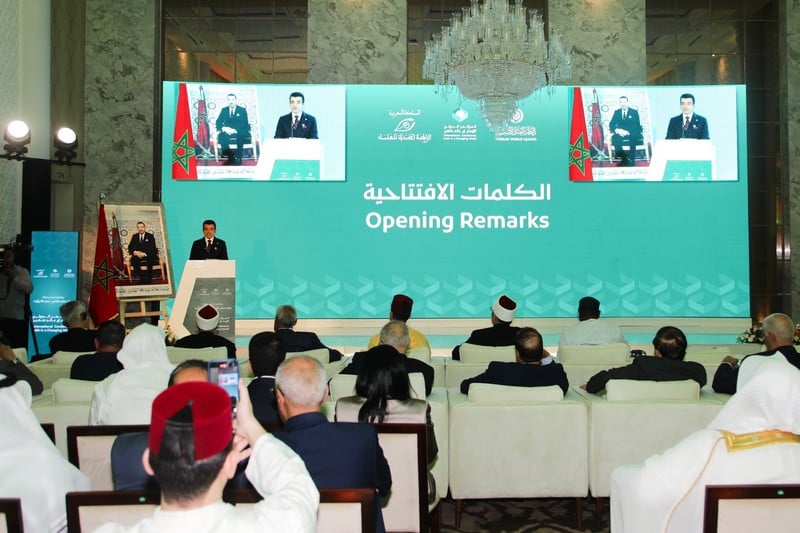 أكاديميون ومسؤولون يناقشون كيفية مواجهة "الإلحاد في صفوف الشباب"