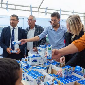 "كوباك" تدعم التلاميذ بـ "حليب المدرسة"