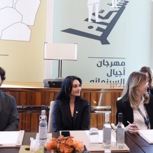 نجمان تركيان يشيدان بمهرجان "أجيال"
