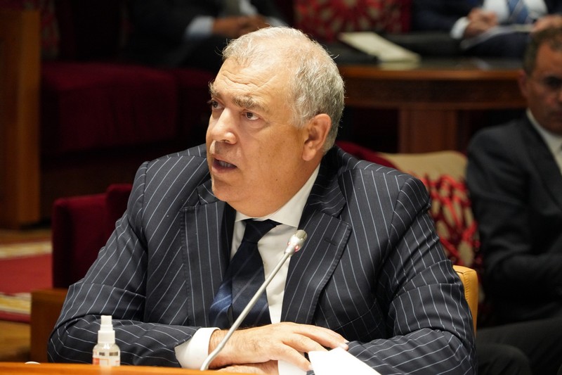 وزير الداخلية يكشف عن مشروع لتعزيز الشفافية المالية للأحزاب السياسية
