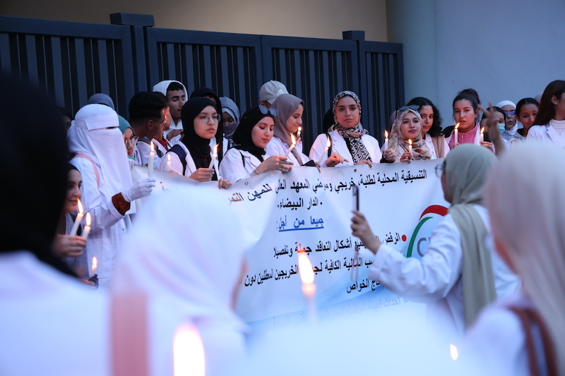 طلبة ممرضون يطلبون مواجهة البطالة