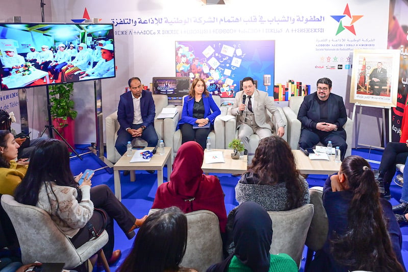 الإذاعة والتلفزة تُعَرف بالبرامج التربوية