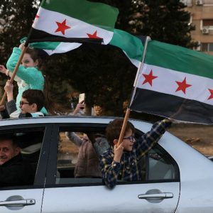 سقوط نظام الأسد يضع "سوريي فرنسا" بين مطرقة الخوف وسندان الأمل