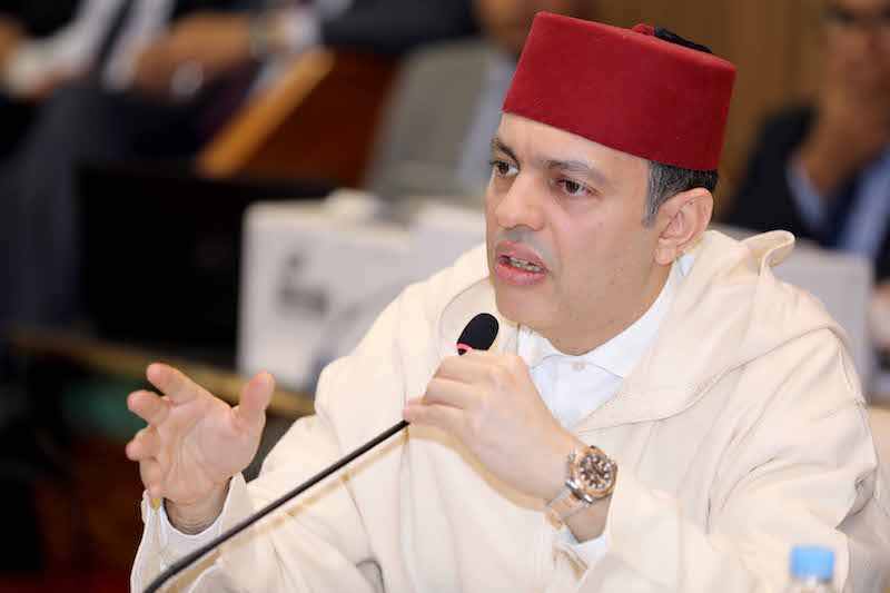 الحكومة تلجأ إلى توسيع المشاورات قبل "إضافة ديباجة" لقانون الإضراب