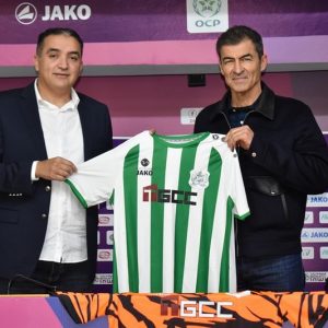 البرتغالي ألميدا يدرب فريق الجديدة