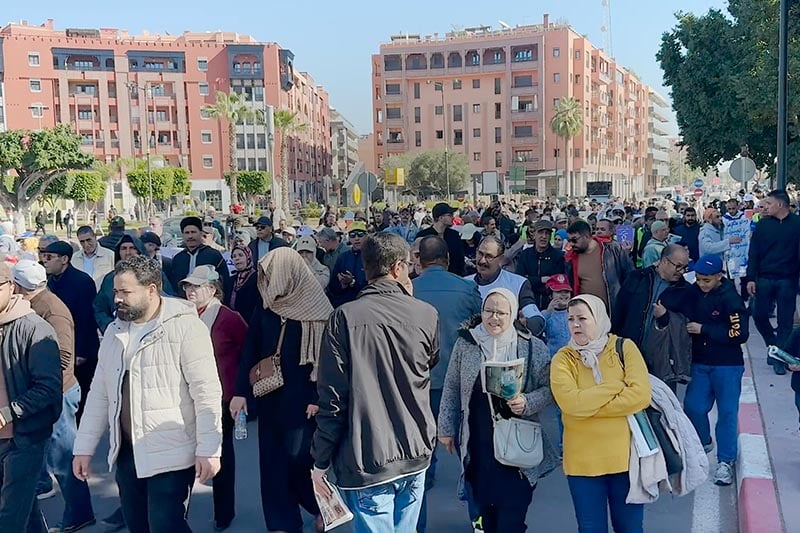 نشطاء يحذرون من الفساد