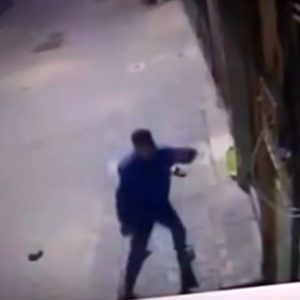 تفاصيل سيوف في شجار بالقصر الكبير