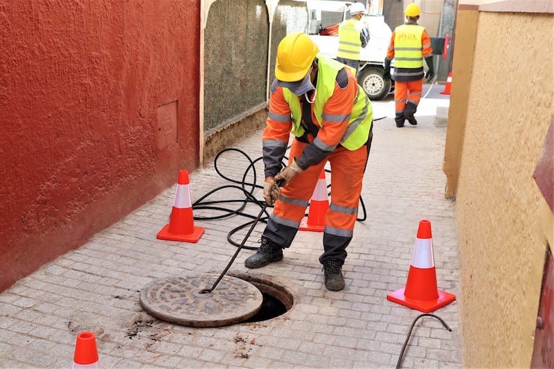 خبير يوصي بالتريث في فتح رأسمال الشركات الجهوية متعددة الخدمات