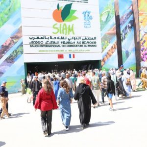 حشود بشرية تغمُر أقطاب "سيام 2025".. تنوُّع المعروضات ينال رضا الزوار