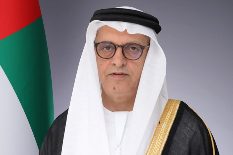 سفير الإمارات بالمغرب يقارب الدبلوماسية والشراكات الاستراتيجية بين البلدين