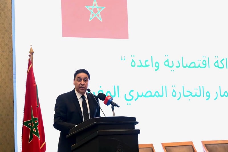 احجيرة: 8 آلاف سيارة مغربية بمصر