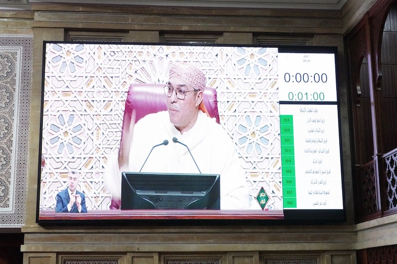 مشادة أوزين وحزب "الاستقلال" ترمي حجرا في مياه السياسة الراكدة