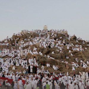 يوميات حاج (6): الوقوف في عرفة .. لحظة كونية تتوق إليها الأرواح