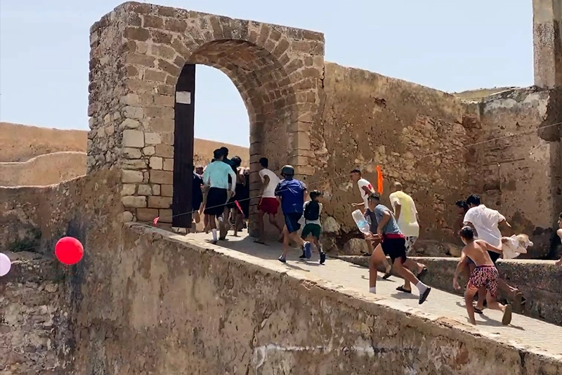 شباب الجديدة يحيون عادة "حليلو"