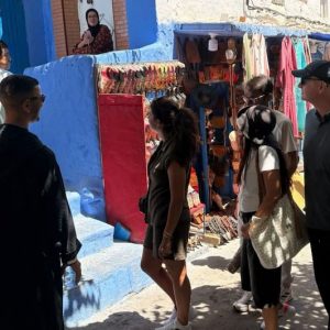 إنفانتينو يستمتع بجمال مدينة شفشاون