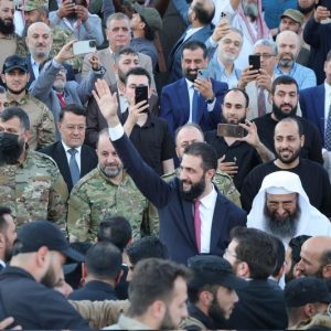 تقرير يرصد فك علاقة الشرع بالقاعدة