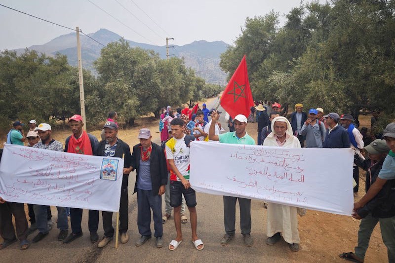 سكان بفم العنصر يطالبون بالتنمية 10 Foum El Ansar sit in 1