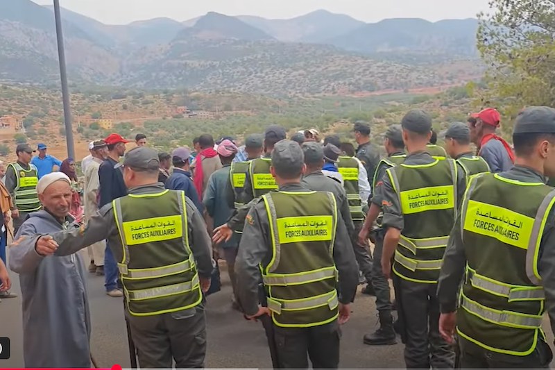 سكان بفم العنصر يطالبون بالتنمية 8 Foum El Ansar sit in 5