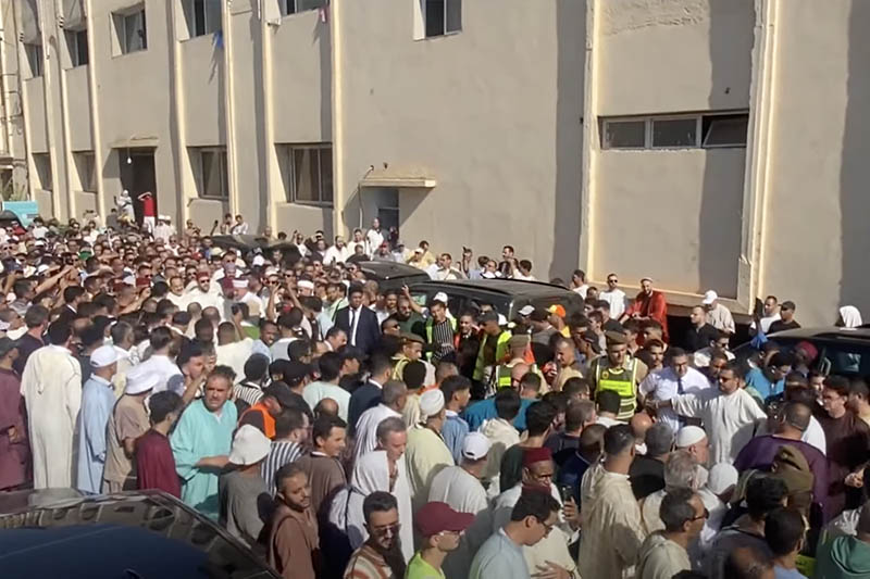 جنازة مهيبة لشيخ البودشيشية
