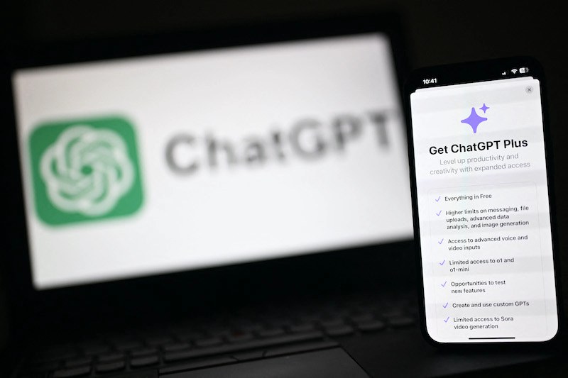 عسكرة الذكاء الاصطناعي تشعل الجدل.. هل تنجح حملة مقاطعة "ChatGPT"؟