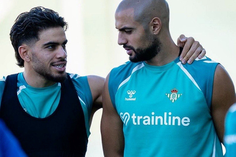 مدرب بيتيس يشيد بالزلزولي وأمرابط