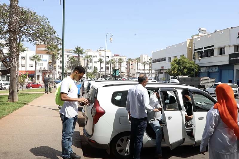 طاكسيات تبرر زيادة التسعيرة