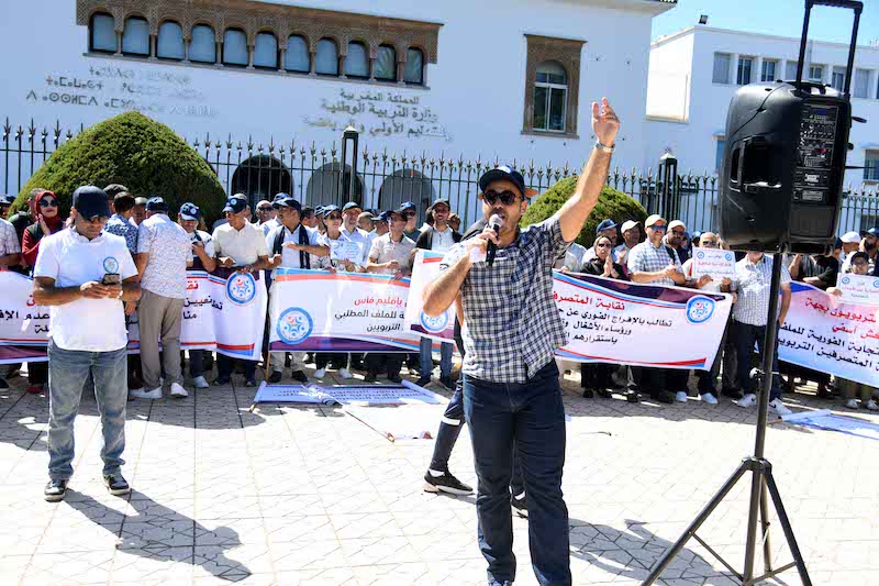 "تجميد" الحوار يشعل غضب متصرفين