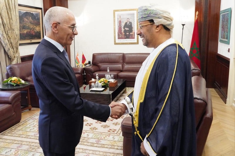 الطالبي العلمي يستقبل السفير العماني