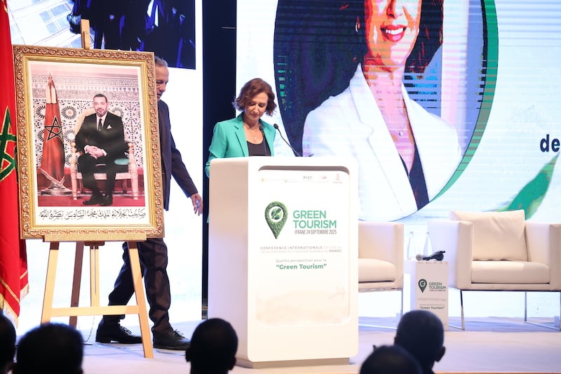 عمور: المغرب يضاعف السياحة المستدامة ويستهدف 26 مليون زائر في 2030
