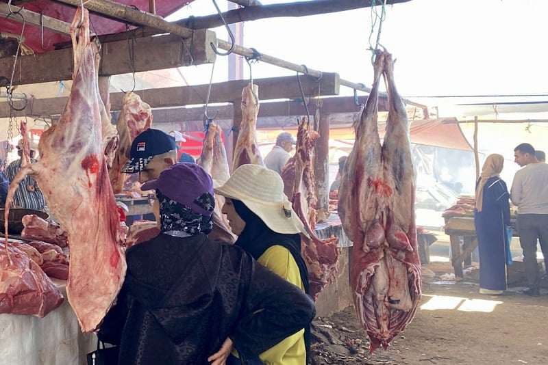 أسعار بيع اللحوم الحمراء تواصل الارتفاع.. ومهنيون يتهمون "الضريبة"