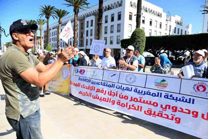 متقاعدون مغاربة يتشبثون بزيادة فورية للمعاش وينددون بـ "التجاهل"