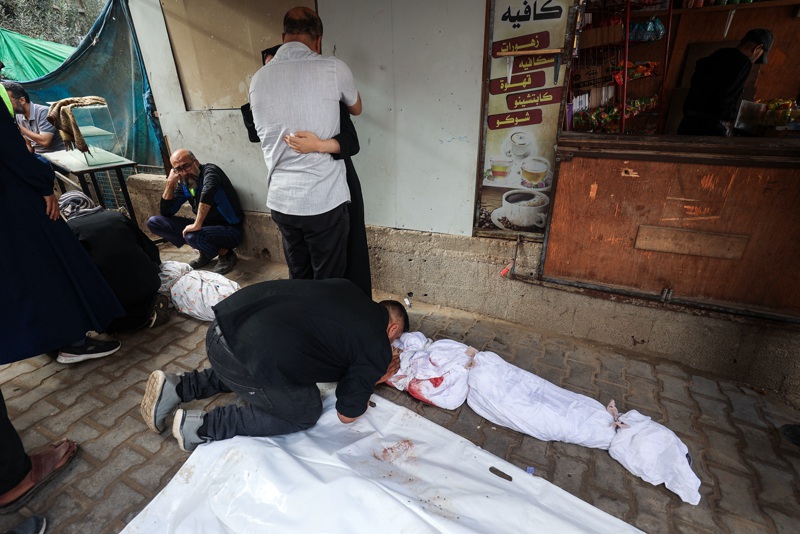 إسرائيل ترتكب مجازر مروعة في غزة