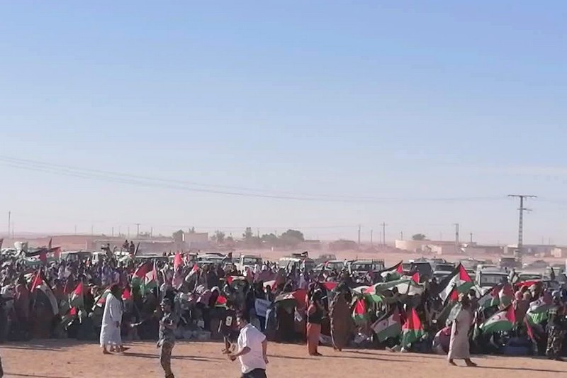 سقوط أخلاقي في تندوف .. الأجندات العسكرية الجزائرية تستعين بالأطفال