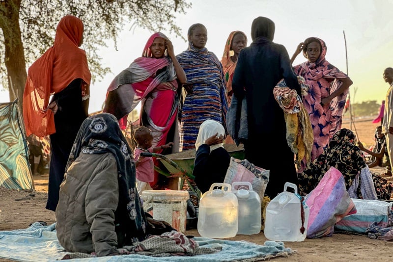 مغاربة يتضامنون مع شعب السودان