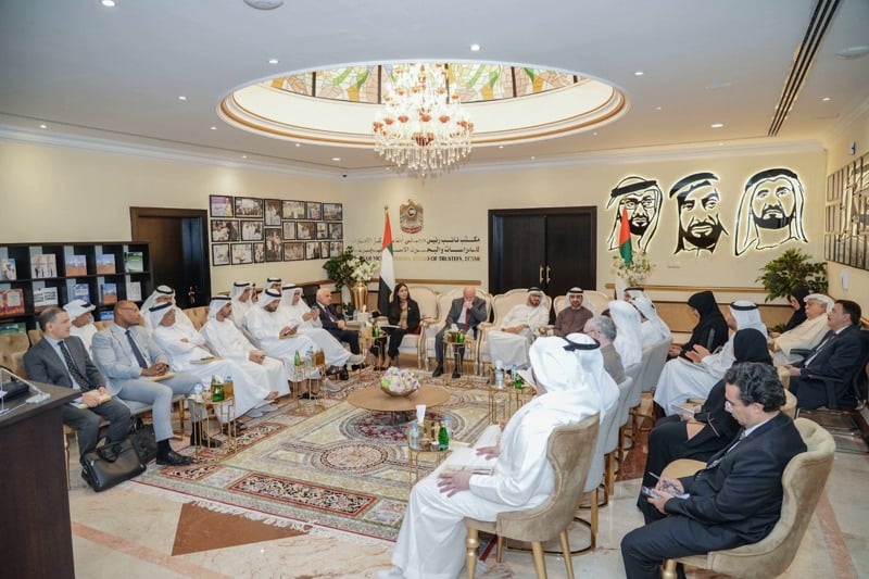 كتاب يثمن علاقات المغرب والإمارات
