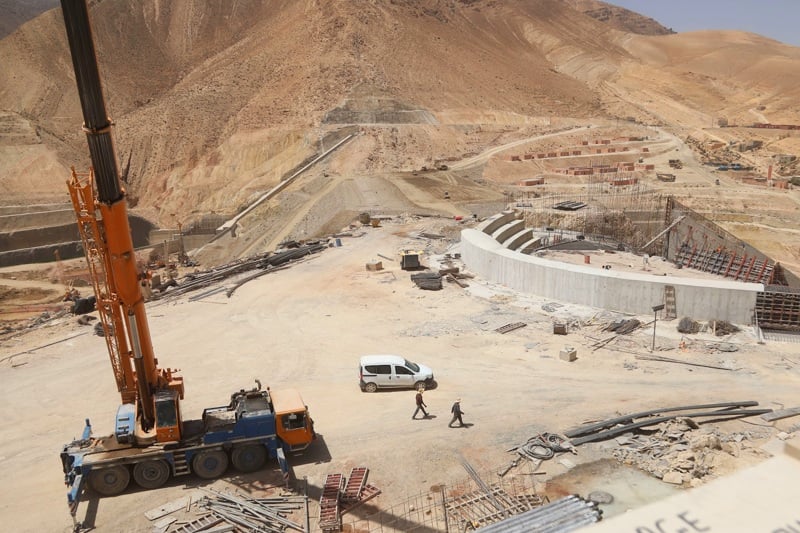 الأنشطة الاقتصادية ترفع طلب الكهرباء بالمغرب.. والفحم يتقدم مصادر الإنتاج