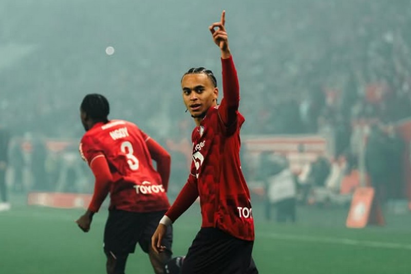 الاتحاد الجزائري يفاوض إيثان مبابي