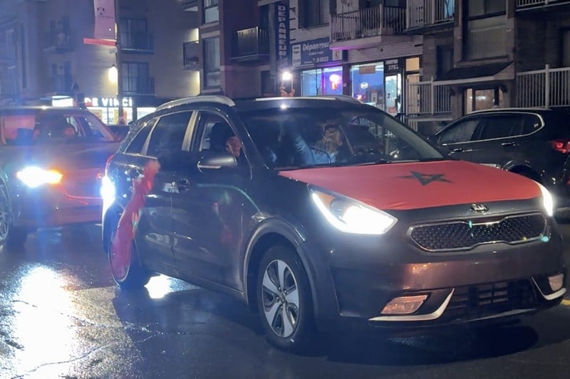 الجالية المغربية بكندا تحتفل بالتأهل