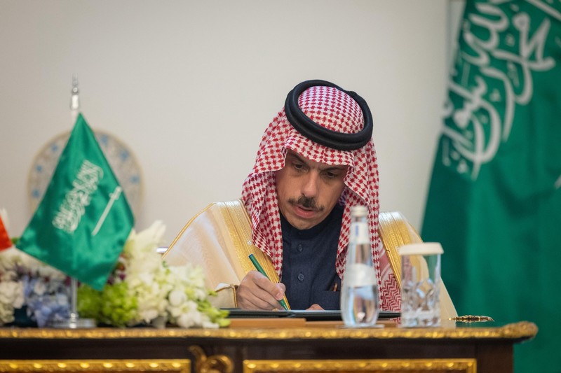 الرياض تؤكد أهمية العلاقات مع أبوظبي