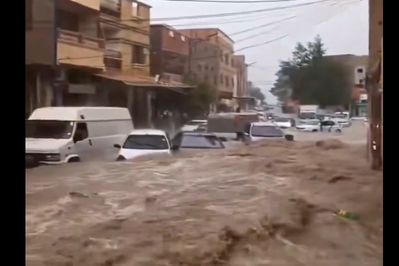 فيضانات الشمال الجزائري تفضح العجز التدبيري وتفجر الغضب الشعبي
