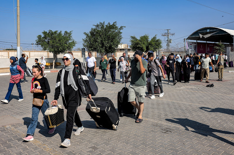 إسرائيل تعلن فتح معبر رفح جزئياً