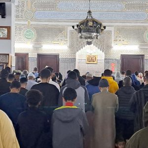 "عروض رمضان" بين السماء والسوق