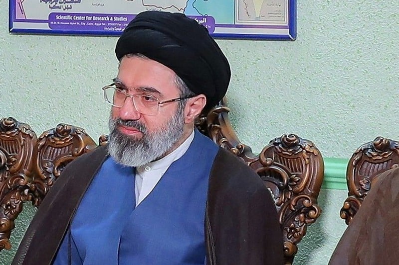 مرشد إيران يتعهد بالثأر لضحايا الحرب