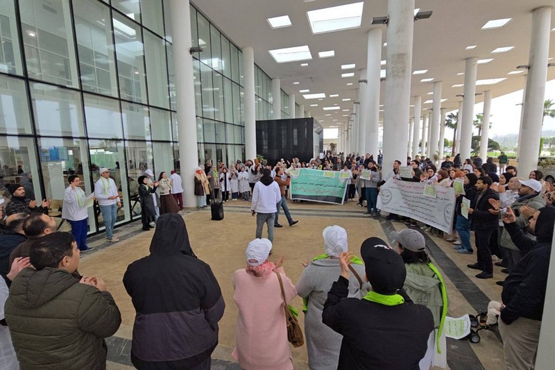 نقابة تقاطع حوار المجموعة الصحية