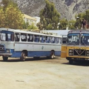 "لا إيديال" الحافلة التي طبعت وجدان الشفشاونيين .. تجارة ودراسة وترفيه
