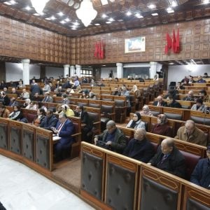 الاصطفاف يشغل المنتخبين بالبيضاء