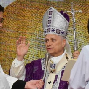 البابا: صلوات قادة الحروب مرفوضة