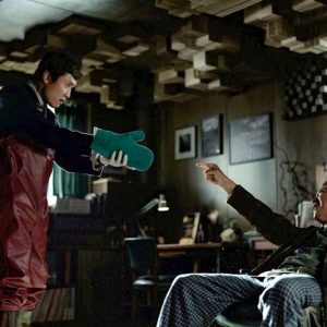 الفيلم الكوري "لا خيار آخر" .. سينما الإذلال الطبقي وإنتاج الإنسان المطيع