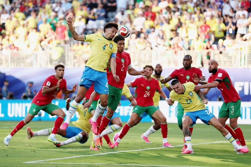 "أسود الأطلس" يدشنون مشوار المونديال بالتعادل أمام منتخب البرازيل